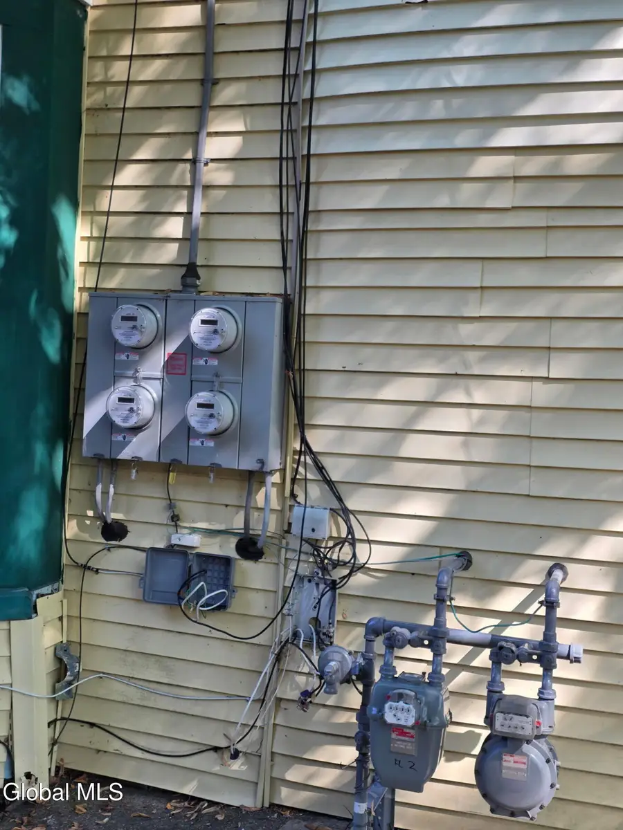 6 W Sunnyside Way, Troy, NY 12180 - Image #3