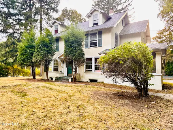 989 Balltown Road, Niskayuna, NY 12309