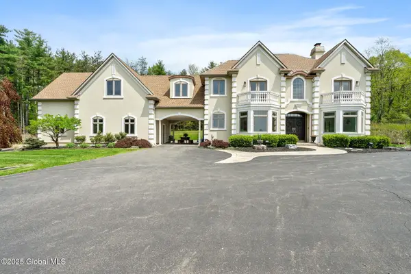 380-382 Lape Road, Schodack, NY 12123