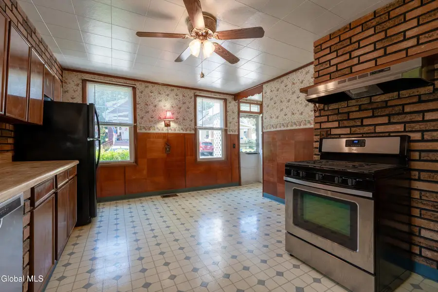 14 Lilac Lane, Troy, NY 12180 - Image #3