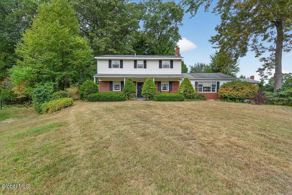 24 Garrison Lane, Malta, NY 12019 - #1