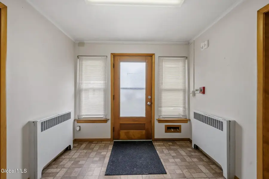 4 Nicholas Street, Johnstown, NY 12095 - Image #3