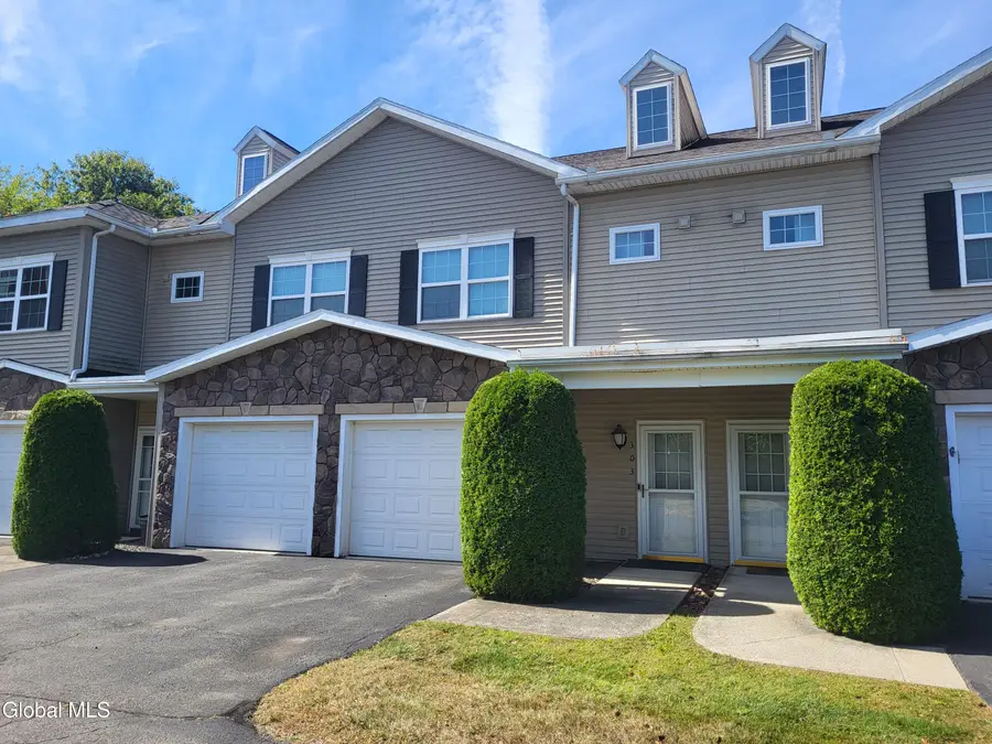 303 Avalon Place #303, Cohoes, NY 12047 - Image #2