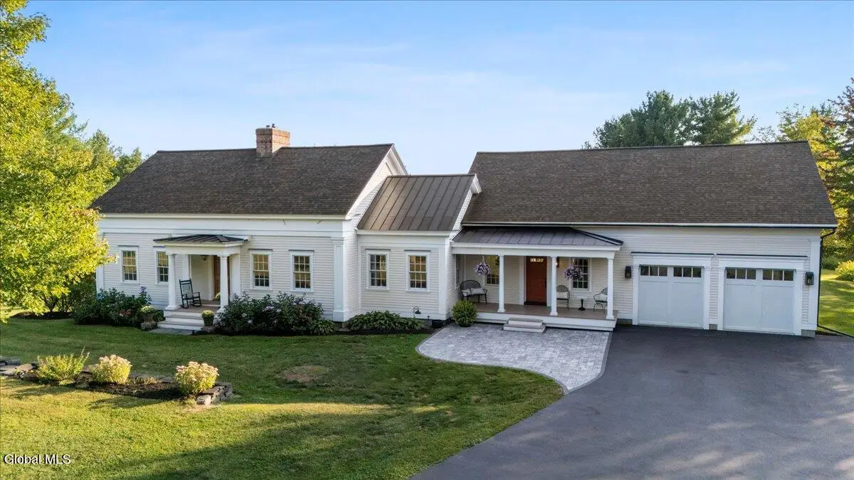 100 Van Auken Lane, Guilderland, NY 12009 - #1