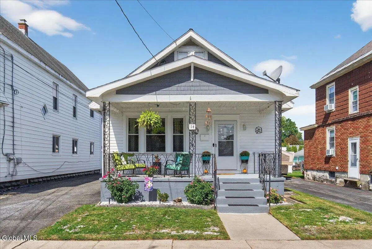 14 Chester Street, Schenectady, NY 12304 - #1
