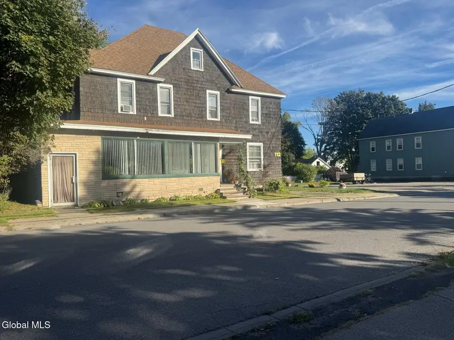 112 Pleasant Avenue, Johnstown, NY 12095 - Image #2