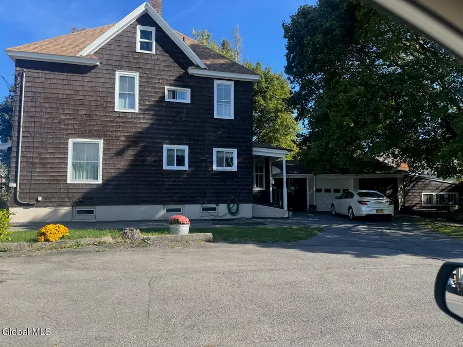 112 Pleasant Avenue, Johnstown, NY 12095 - Image #3