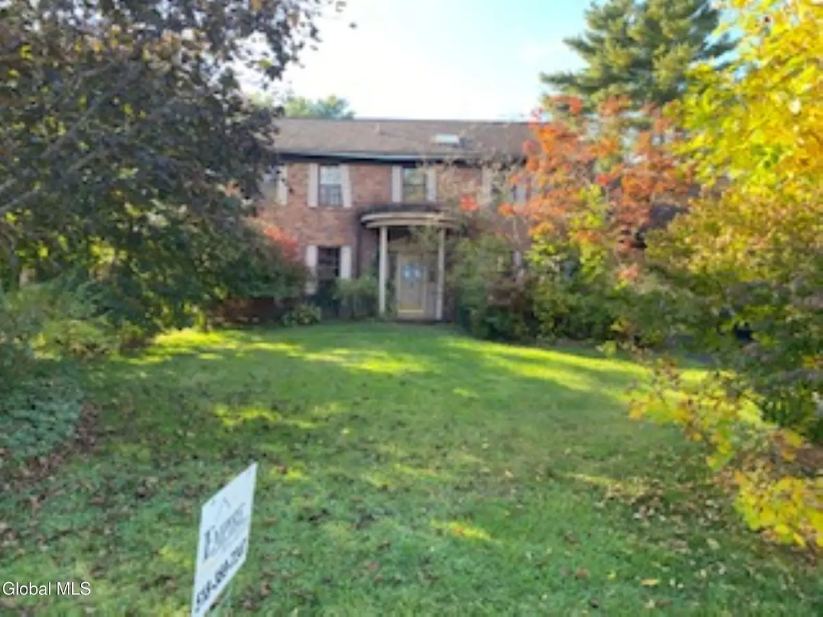 8 Quadrini Drive, Albany, NY 12208 - Image #1