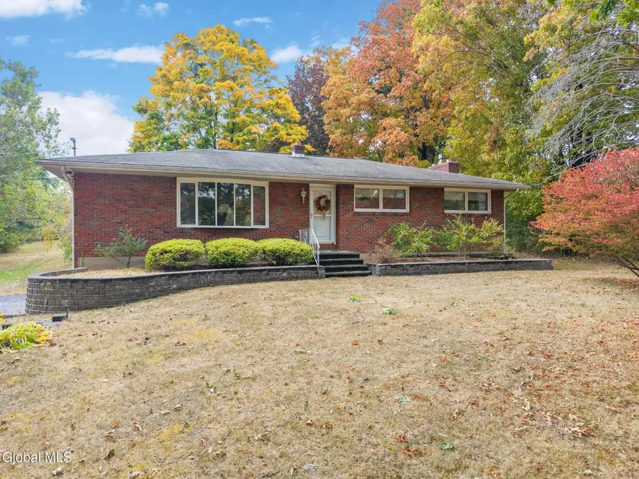 70 Fonda Road, Waterford, NY 12188 - Image #3
