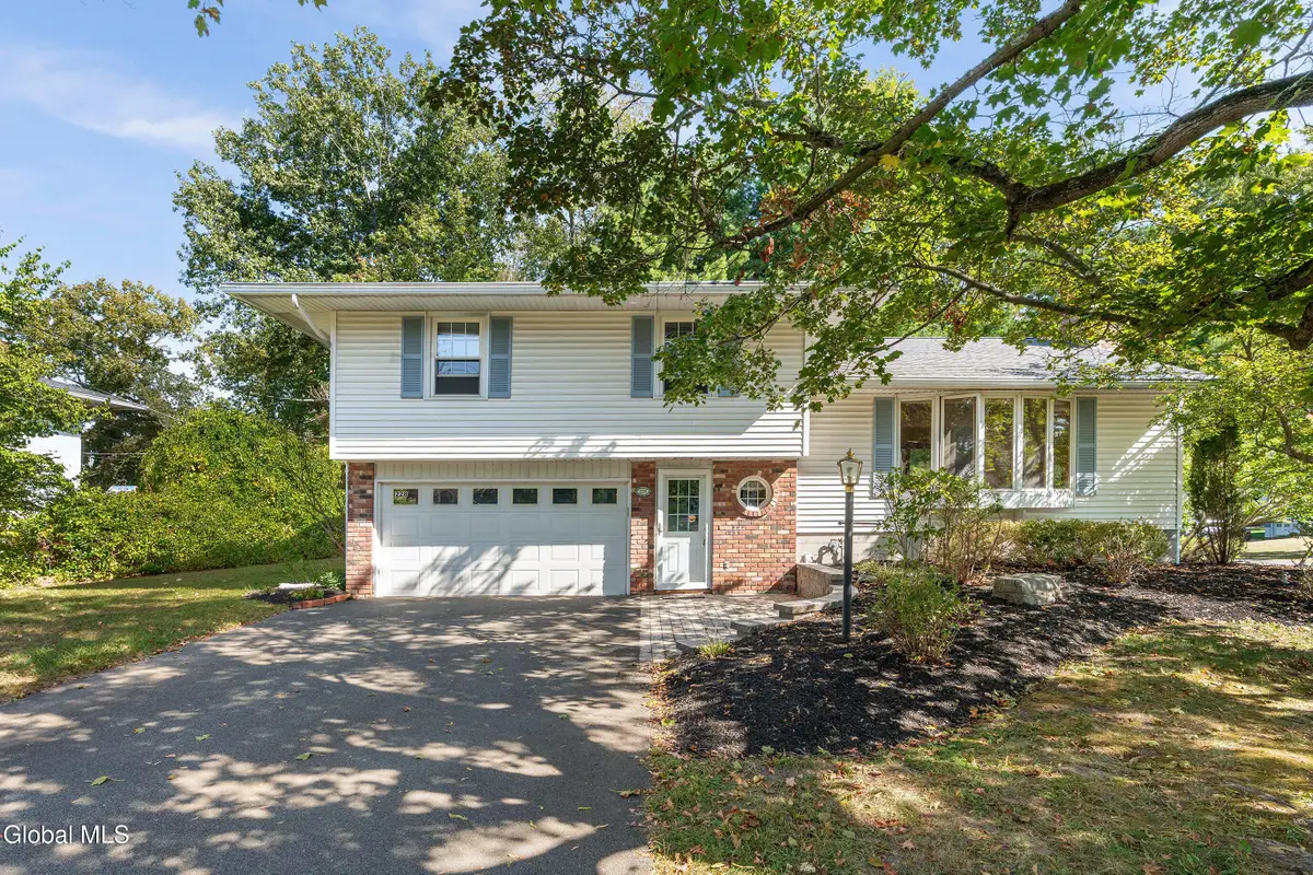 228 Murray Avenue, Bethlehem, NY 12054 - #1