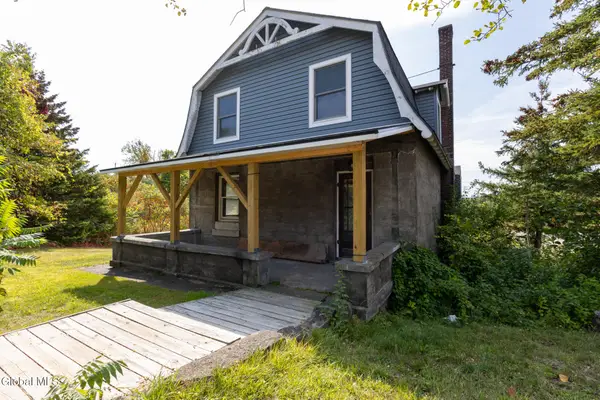 29 Veterans Way, Moriah, NY 12956