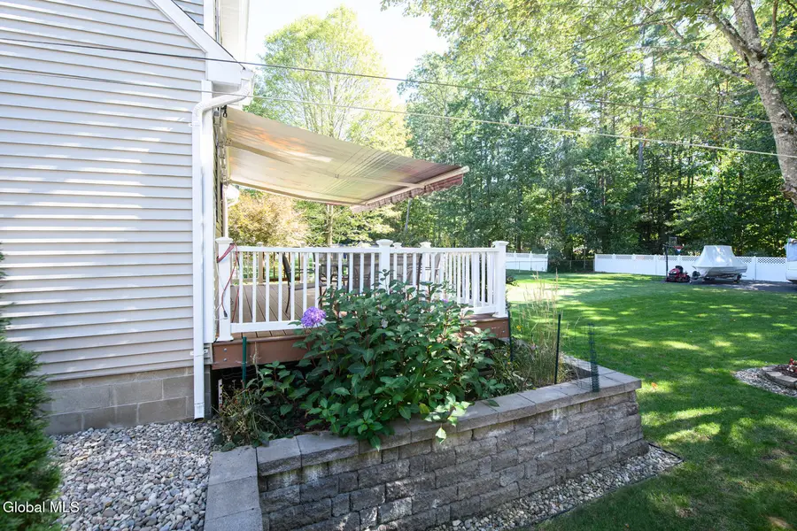 12 Iris Avenue, Moreau, NY 12803 - Image #3