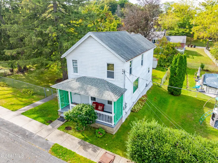 33 Harris Avenue, Ravena, NY 12143 - Image #3