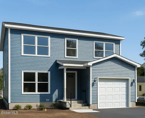 68 Green Island Avenue, Colonie, NY 12110