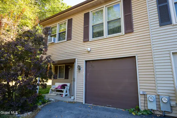 48 Whispering Pines Road, Wilton, NY 12831