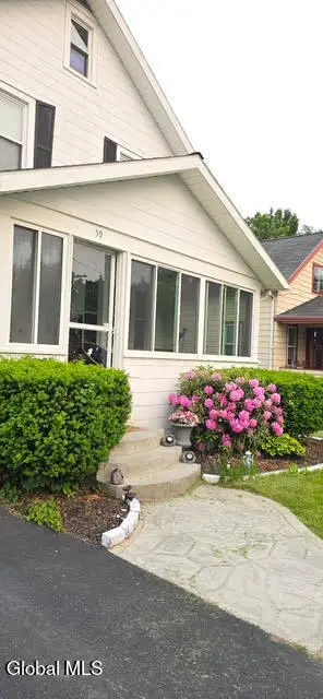 59 Van Schoick Avenue, Albany, NY 12208 - Image #2