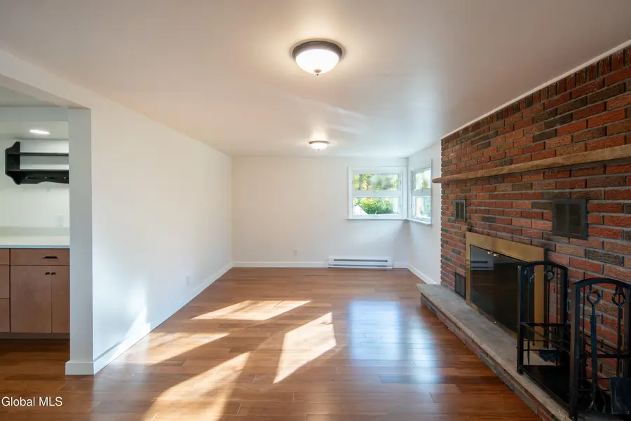 99 Blue Barns Road, Rexford, NY 12148 - Image #3