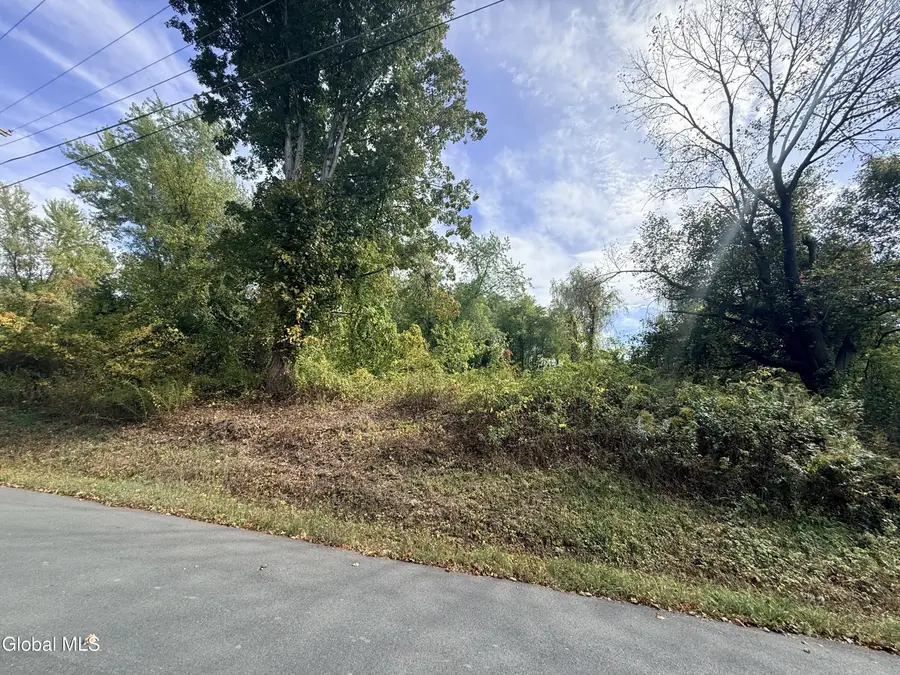 20 Dusenberry Lane, Brunswick, NY 12180 - Image #3