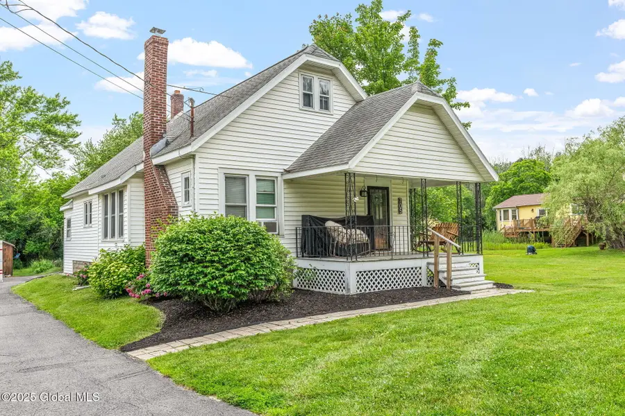 705 Sacandaga Road, Glenville, NY 12302 - Image #2