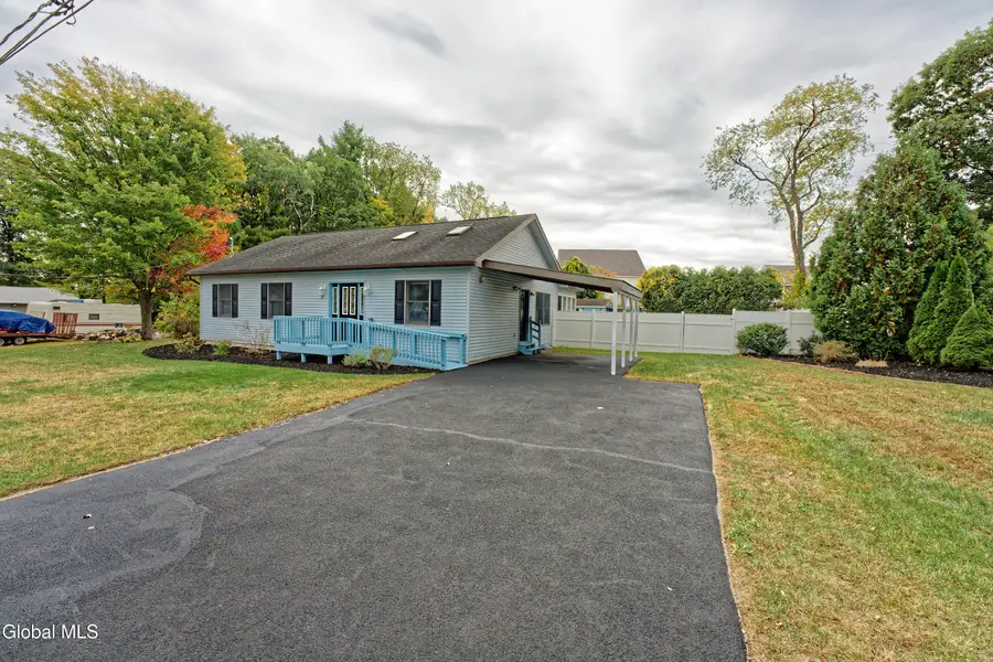 17 Columbia Avenue, Queensbury, NY 12804 - Image #2