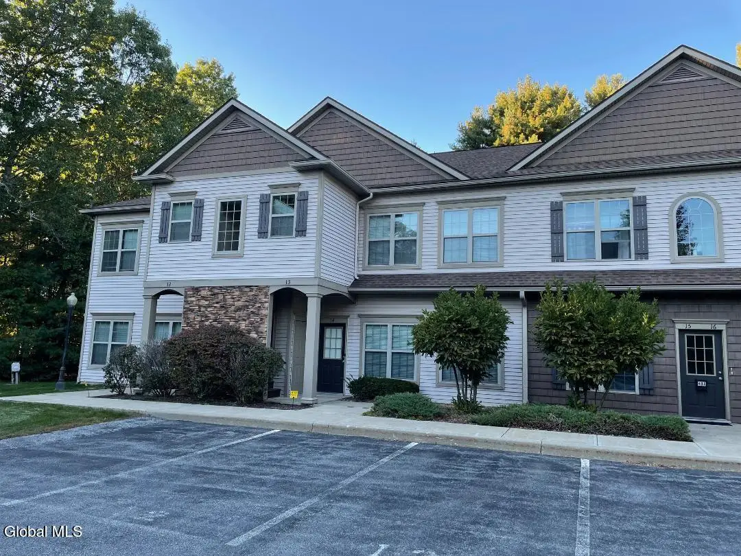 14 Lancaster Place, Ballston Spa, NY 12020 - Image #1