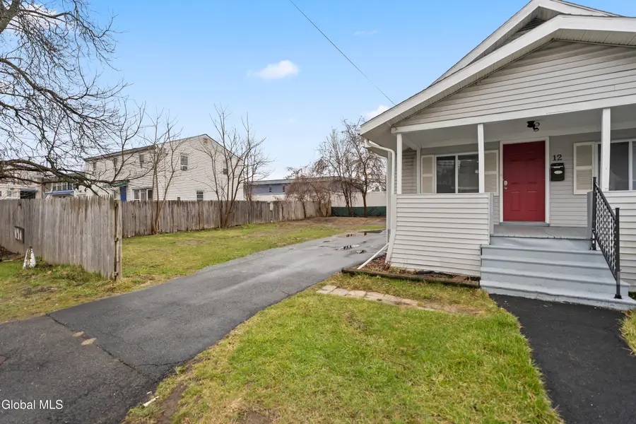 12 Arcadia Court, Colonie, NY 12205 - Image #2