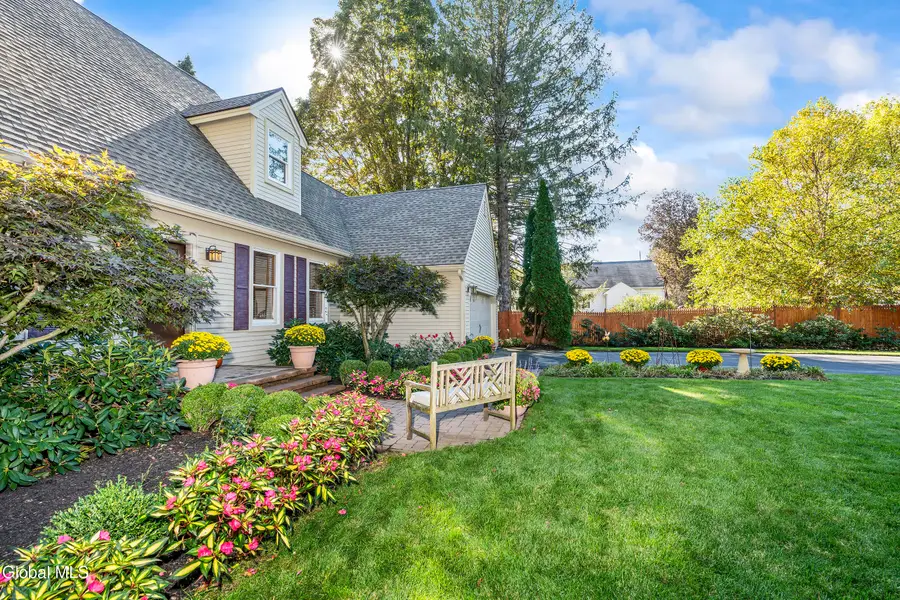 524 Macelroy Road, Clifton Park, NY 12065 - Image #3