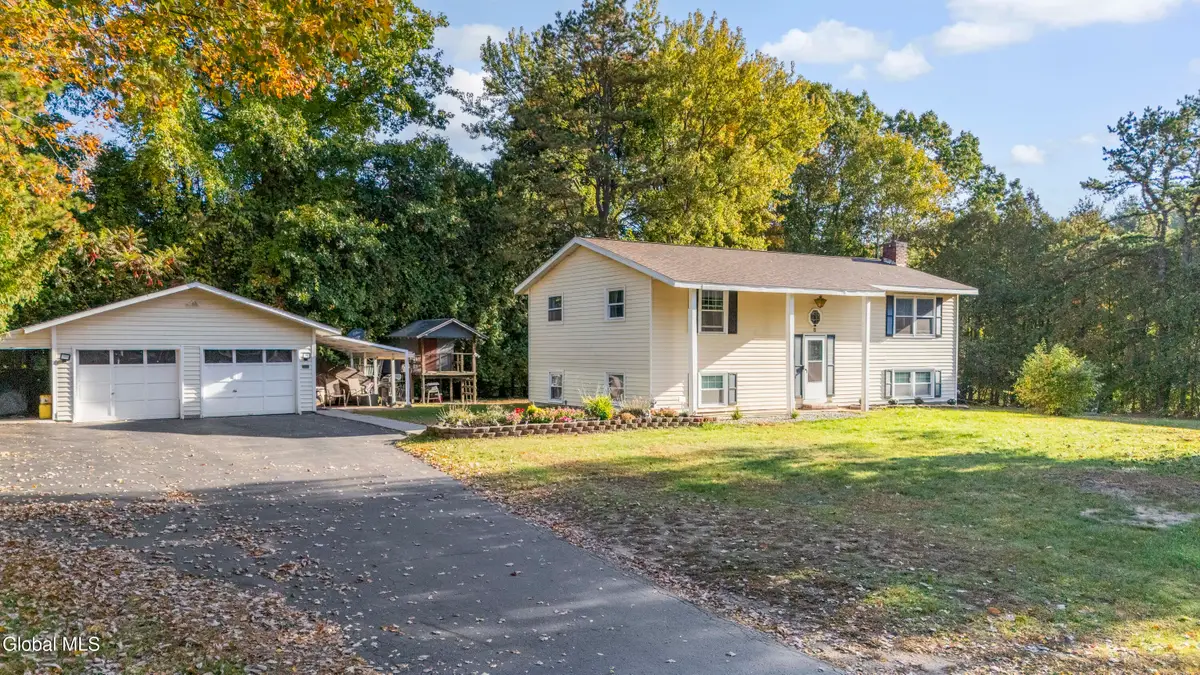 8 Amy Lane, Queensbury, NY 12804 - Image #1