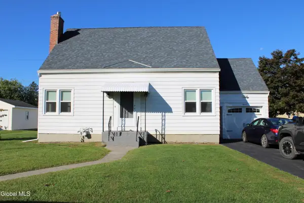 11 Pershing Avenue, Rensselaer, NY 12144