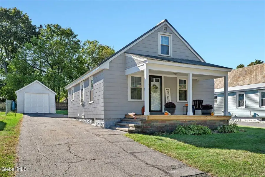 20 Terrace Avenue, South Glens Falls, NY 12803 - Image #2