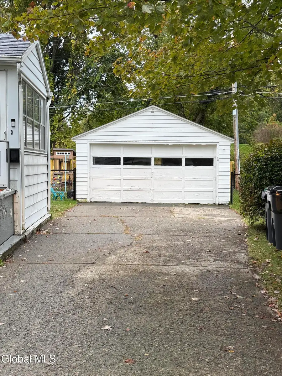 9 Lea Avenue, Waterford, NY 12188 - Image #2