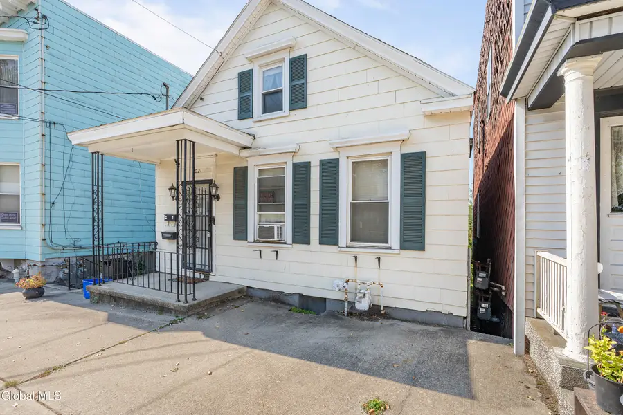 1021 3rd Street, Rensselaer, NY 12144 - Image #3