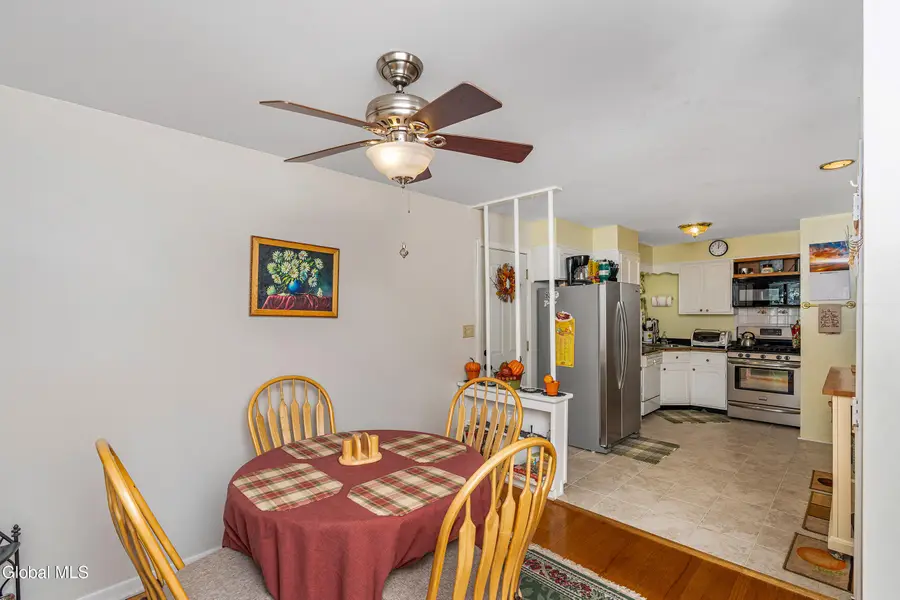 65 Rose Court, Albany, NY 12209 - Image #2