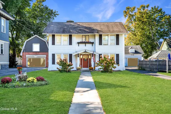 33 Kingsboro Avenue, Gloversville, NY 12078