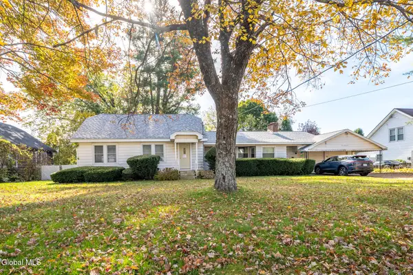 192 2nd Ave Extension, Gloversville, NY 12078