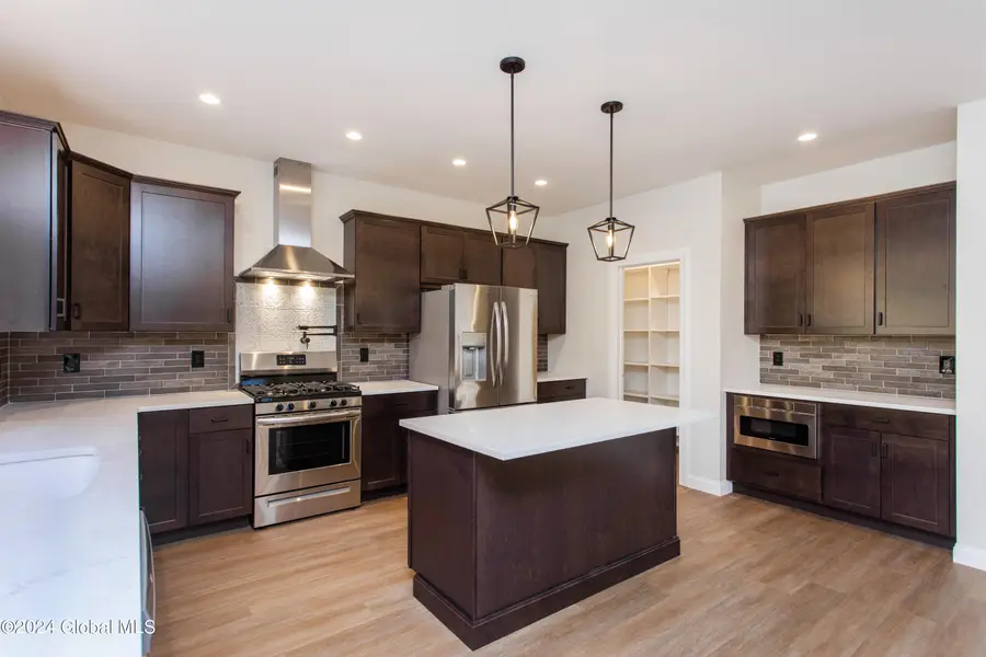 L7 Hetcheltown Road, Glenville, NY 12302 - Image #3