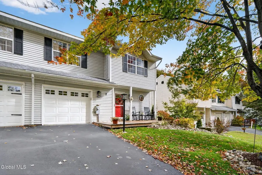 7 Heyden Road, Troy, NY 12180 - Image #3