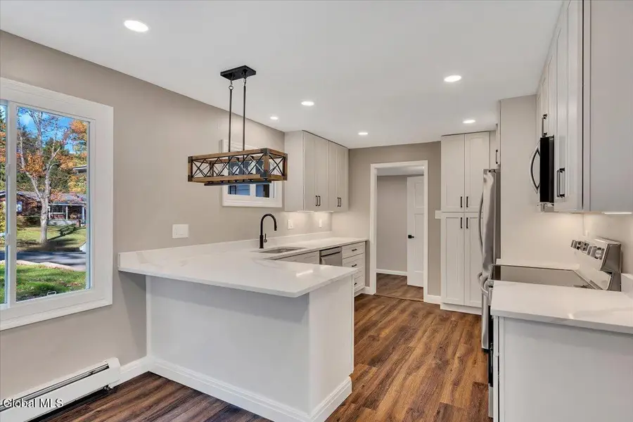 37 Greenwood Road, North Greenbush, NY 12198 - Image #3