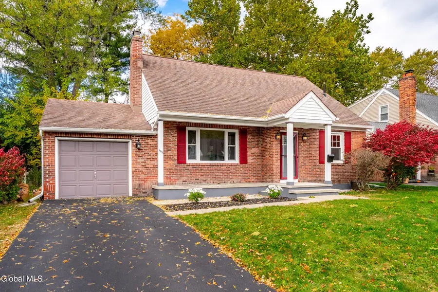 1231 Sumner Avenue, Schenectady, NY 12309 - Image #2