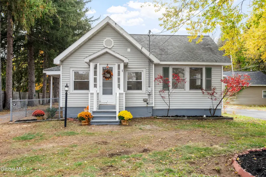 158 Lincoln Avenue, Colonie, NY 12205 - Image #2