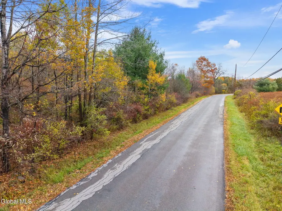 L4 Jones Road, Amsterdam, NY 12010 - Image #2