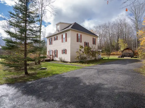 77 Brookside Drive, Hunter, NY 12485