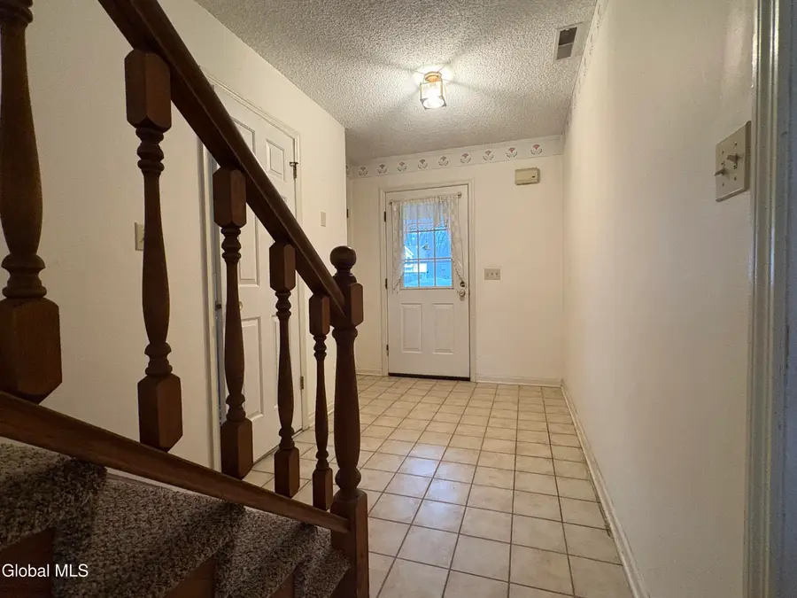 3005 Squire Boulevard, Slingerlands, NY 12159 - Image #3