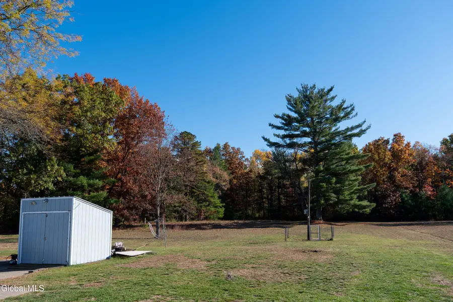 414 Reynolds Road, Moreau, NY 12828 - Image #3