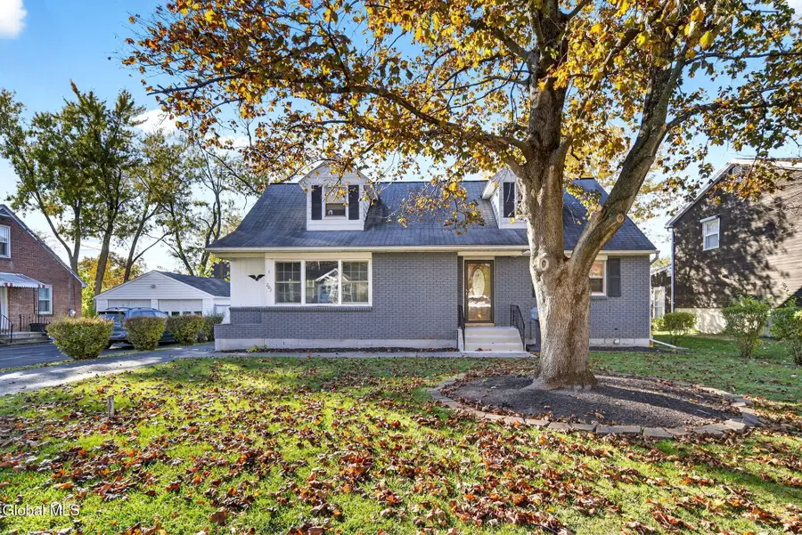 203 Mountain View Avenue, Rensselaer, NY 12144 - Image #2