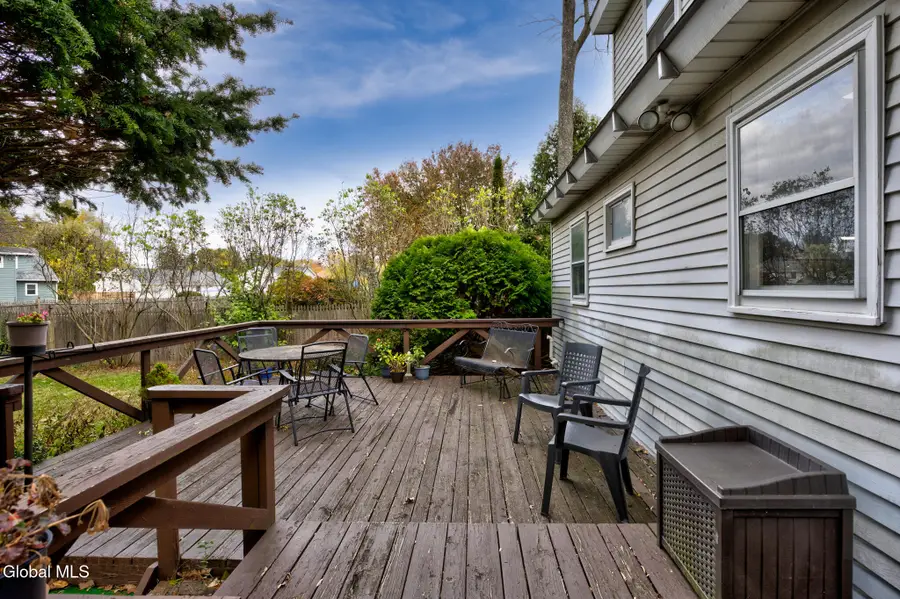 28 Red Fox Drive, Colonie, NY 12205 - Image #3