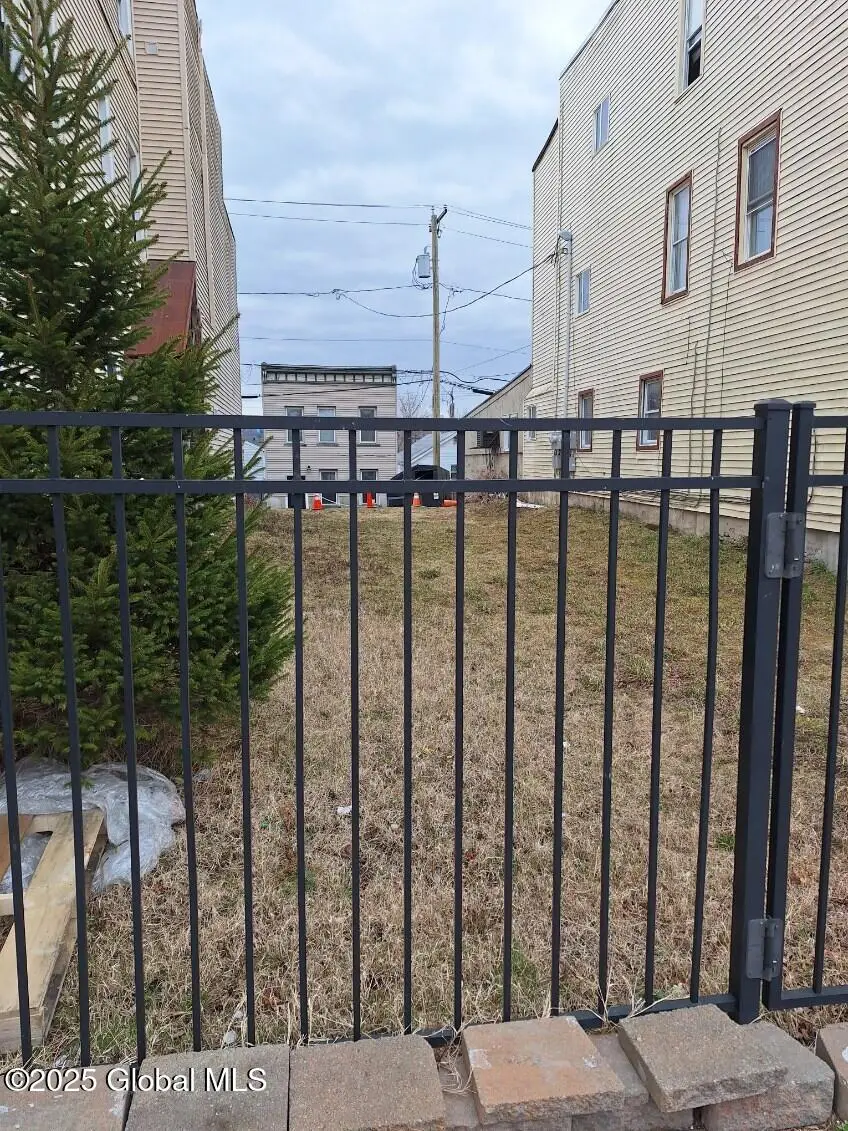 235 Remsen Street, Cohoes, NY 12047 - Image #3