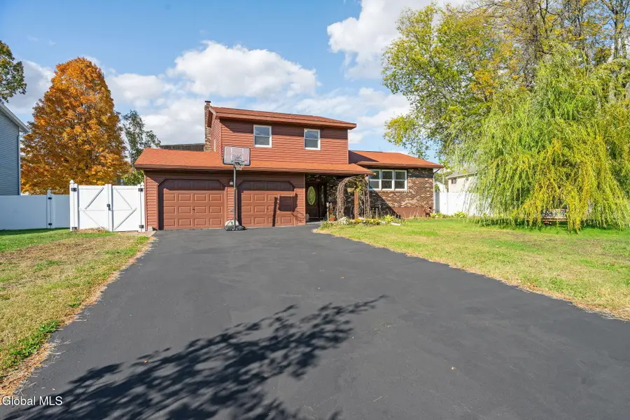 55 Alpine Drive, Colonie Town, NY 12110 - Image #2