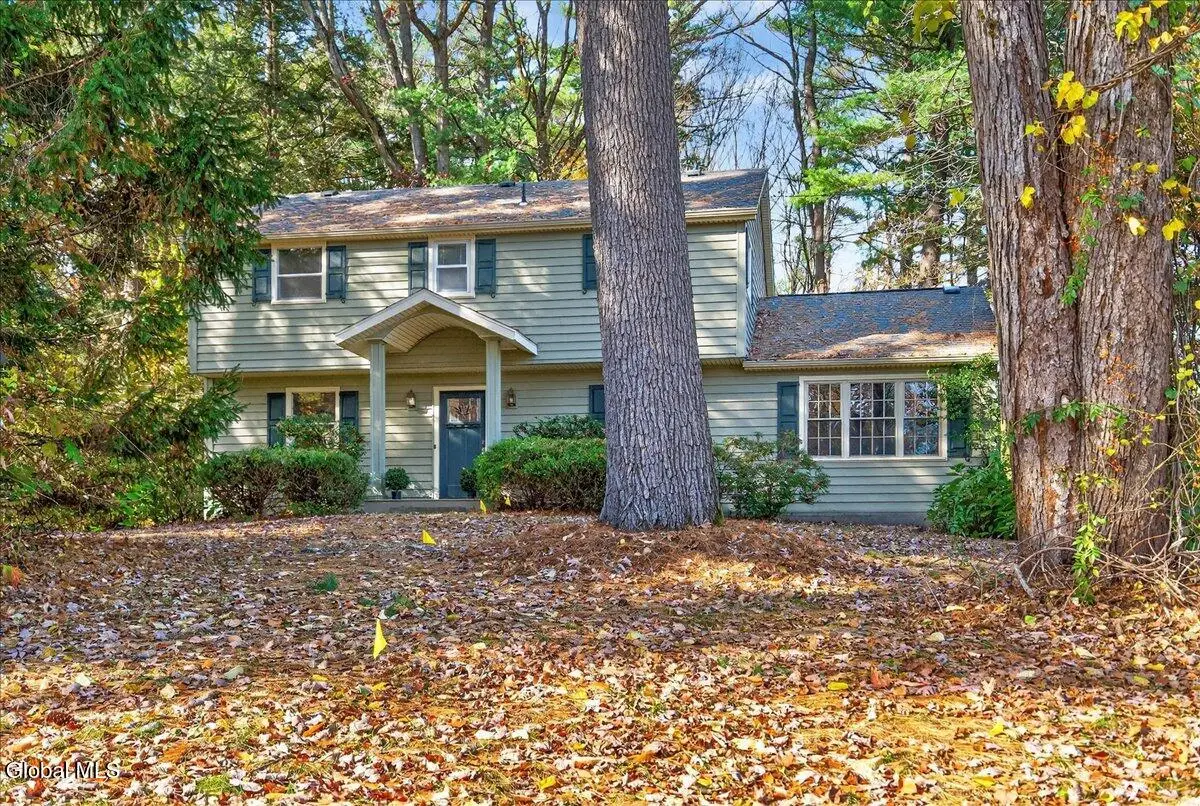 17 Belmonte Lane, Clifton Park, NY 12065 - Image #1