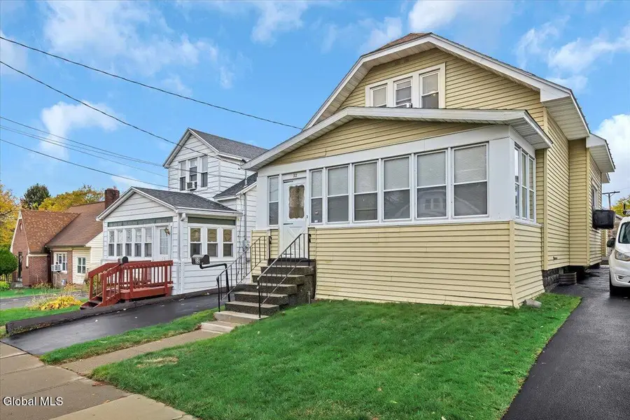 32 Bonheim Street, Albany, NY 12204 - Image #2